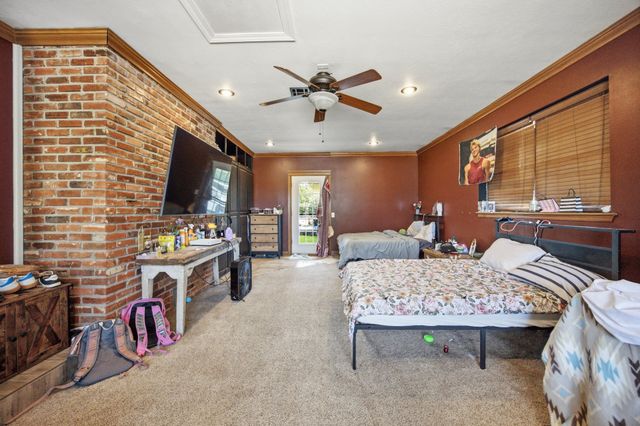 2225 W Chambers Road, Mcalester, OK 74501
