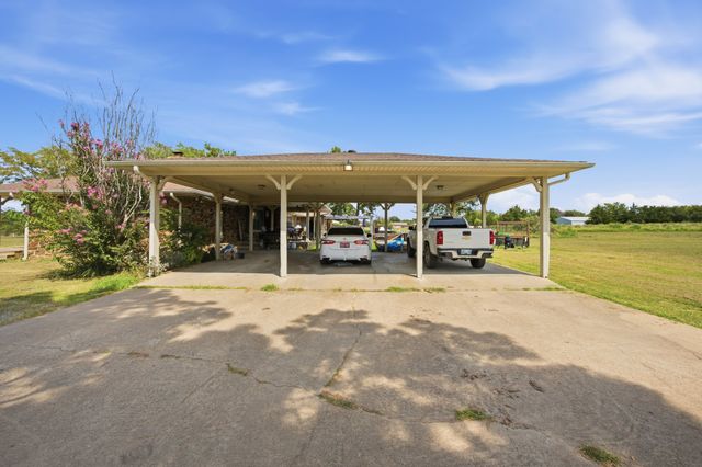2225 W Chambers Road, Mcalester, OK 74501