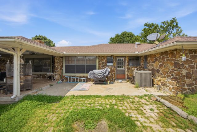 2225 W Chambers Road, Mcalester, OK 74501
