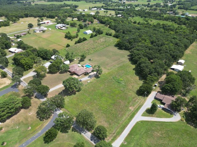 2225 W Chambers Road, Mcalester, OK 74501