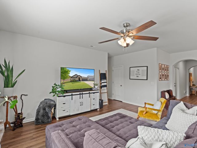 107 Grove Hill Circle, New Market, AL 35761