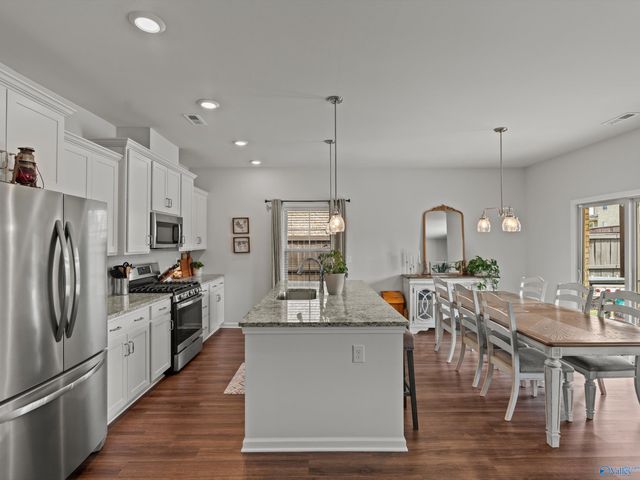 107 Grove Hill Circle, New Market, AL 35761