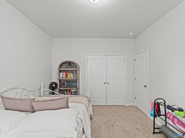 107 Grove Hill Circle, New Market, AL 35761