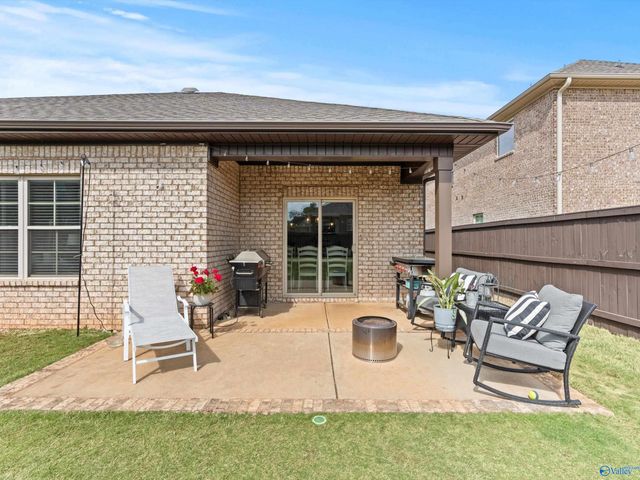 107 Grove Hill Circle, New Market, AL 35761