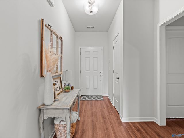 107 Grove Hill Circle, New Market, AL 35761