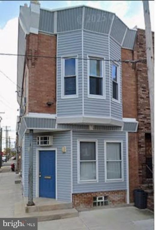 2301 S CROSKEY ST, Philadelphia, PA 19145
