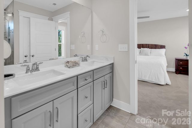 2206 Bexar Trail, Matthews, NC 28105