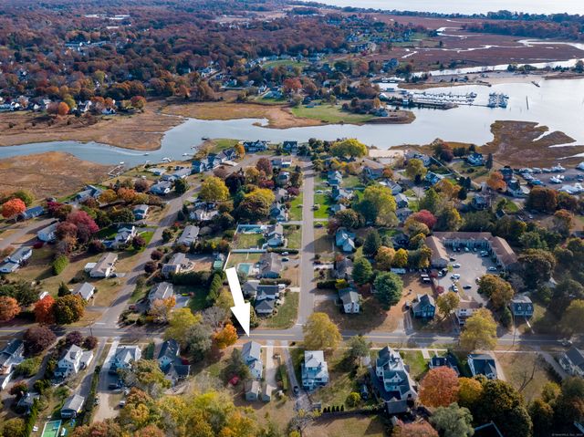 97 Commerce Street, Clinton, CT 06413