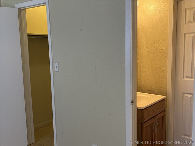 4697 N Boston Place, Tulsa, OK 74126