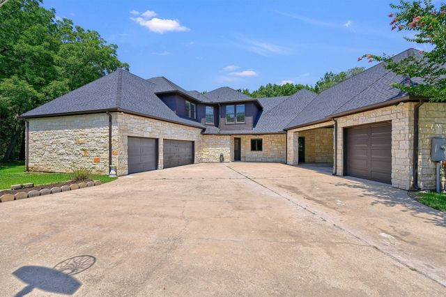 2910 Wellington Drive, Sherman, TX 75092