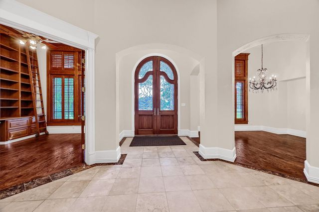 2910 Wellington Drive, Sherman, TX 75092