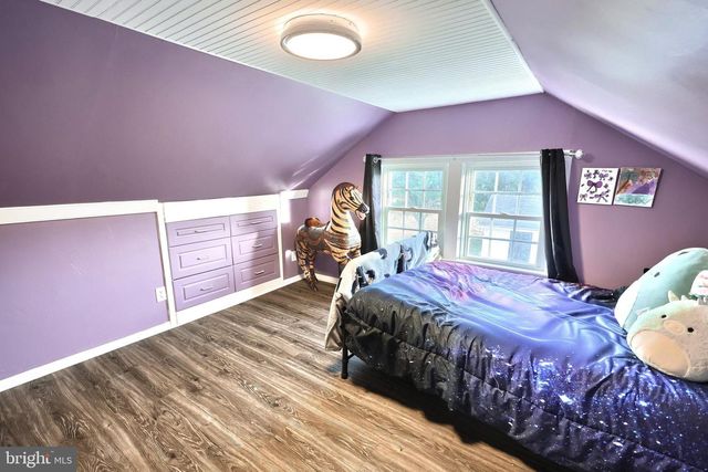 290 NEFF RD, Red Lion, PA 17356