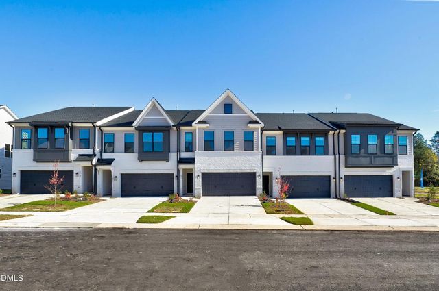 2107 Pink Peony Circle 196, Durham, NC 27703