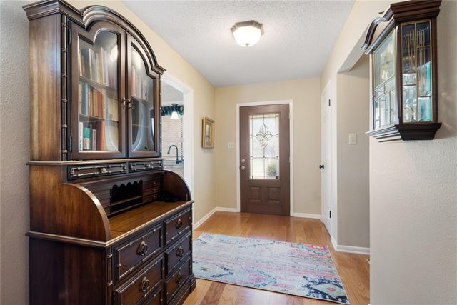 12022 Carmel Park LN, Austin, TX 78727