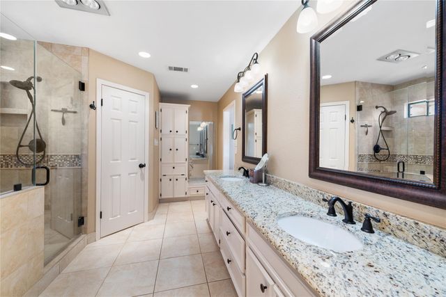 12022 Carmel Park LN, Austin, TX 78727