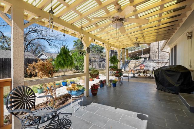 12022 Carmel Park LN, Austin, TX 78727