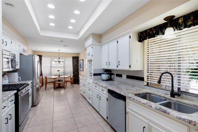 12022 Carmel Park LN, Austin, TX 78727