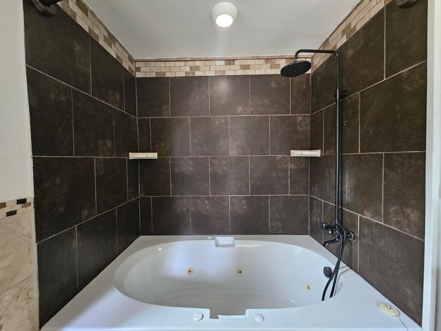 18 Dodge Avenue, Barre Town, VT 05654