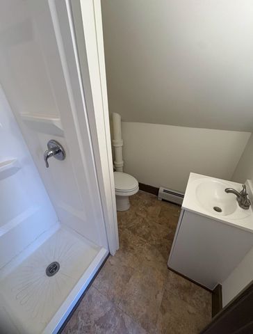18 Dodge Avenue, Barre Town, VT 05654