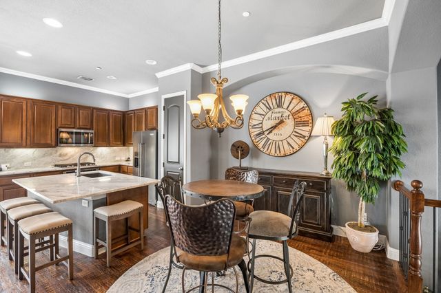 5740 Robbie Road, Plano, TX 75024