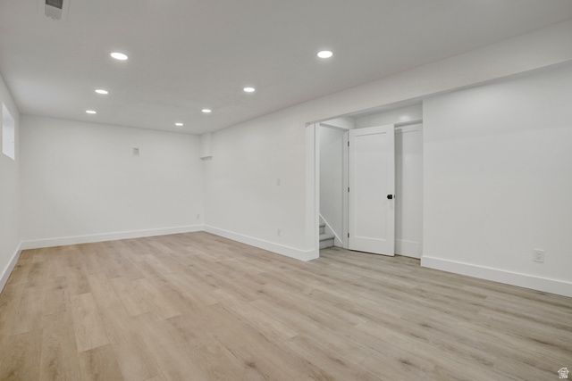 9420 S STREATHAM RD, Sandy, UT 84070