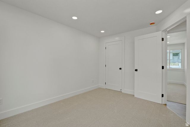 9420 S STREATHAM RD, Sandy, UT 84070