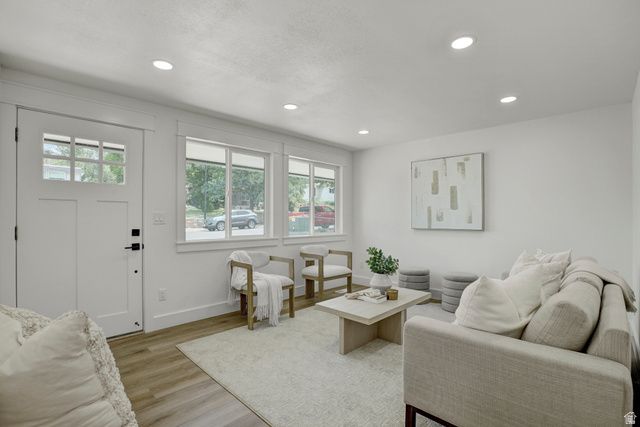 9420 S STREATHAM RD, Sandy, UT 84070