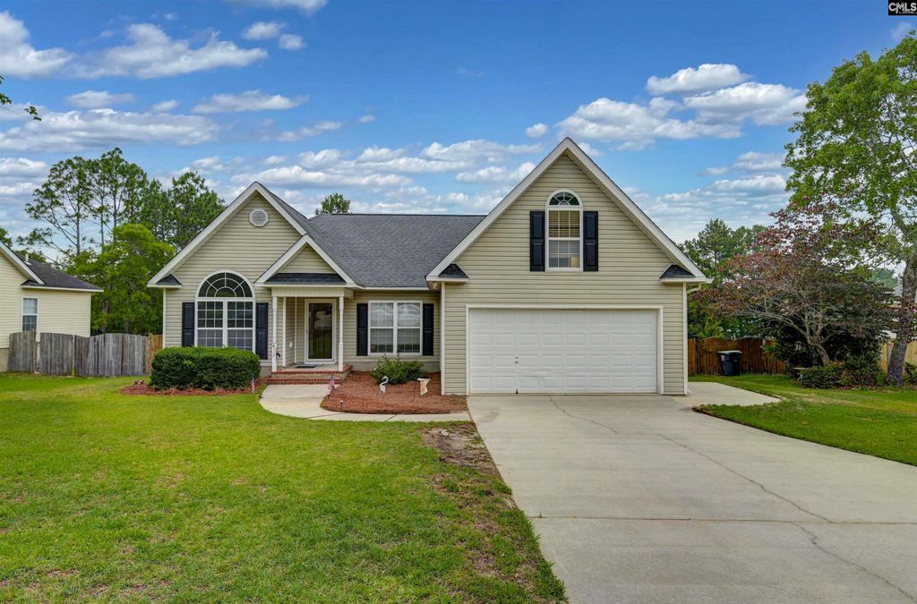 412 Knotts Court, Lexington, SC 29073