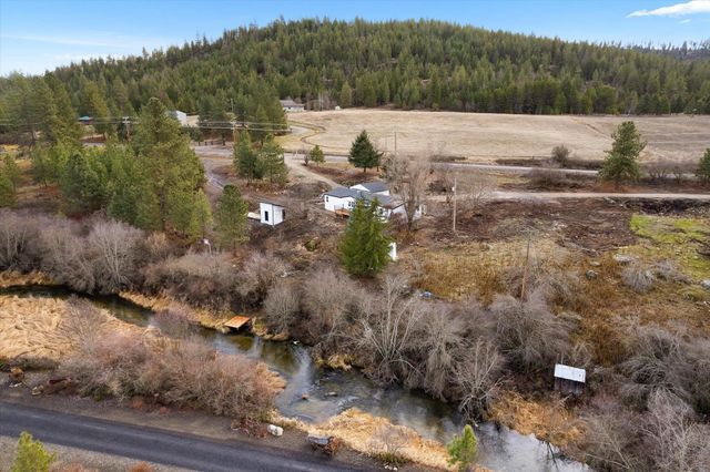 36015 N MILAN-ELK Rd, Chattaroy, WA 99003