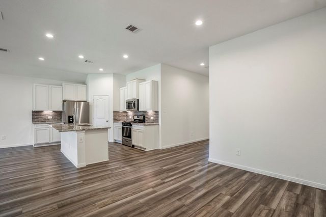 922 Youth Water Road, Montgomery, TX 77316