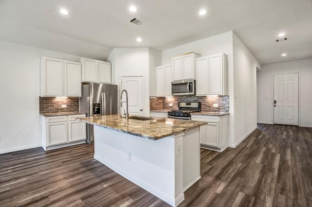 922 Youth Water Road, Montgomery, TX 77316