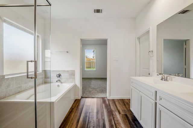 922 Youth Water Road, Montgomery, TX 77316