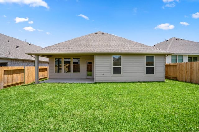 922 Youth Water Road, Montgomery, TX 77316