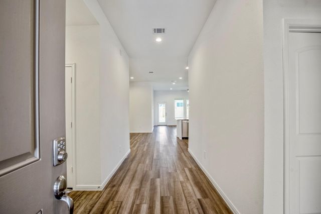 922 Youth Water Road, Montgomery, TX 77316