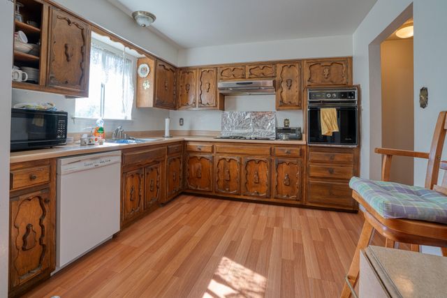 1701 Chelwood Park Boulevard NE, Albuquerque, NM 87112