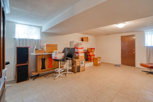 1701 Chelwood Park Boulevard NE, Albuquerque, NM 87112