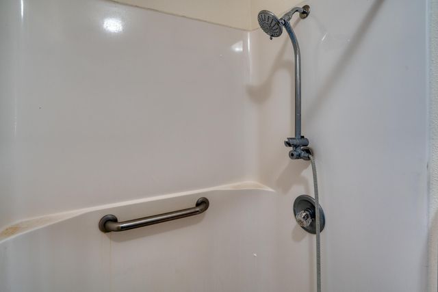 1701 Chelwood Park Boulevard NE, Albuquerque, NM 87112