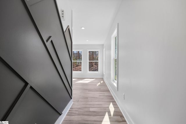 649 Canterbury Road, Piedmont, SC 29673