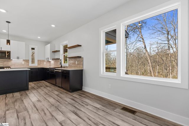 649 Canterbury Road, Piedmont, SC 29673