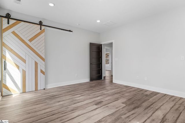 649 Canterbury Road, Piedmont, SC 29673