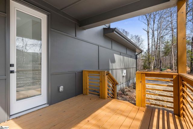 649 Canterbury Road, Piedmont, SC 29673