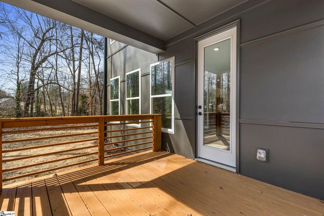 649 Canterbury Road, Piedmont, SC 29673