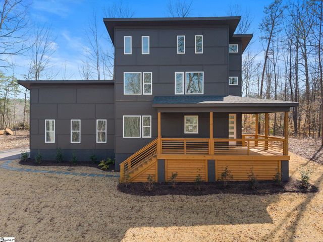 649 Canterbury Road, Piedmont, SC 29673