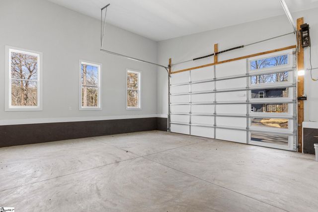 649 Canterbury Road, Piedmont, SC 29673