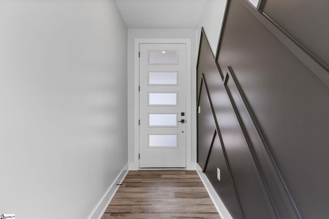 649 Canterbury Road, Piedmont, SC 29673