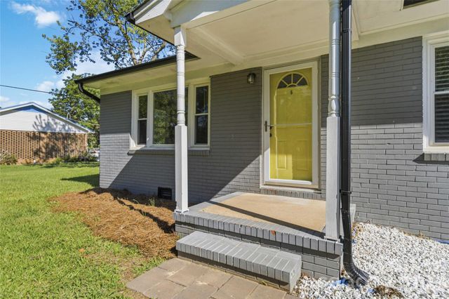 408 W Sandy Ridge Road, Monroe, NC 28112