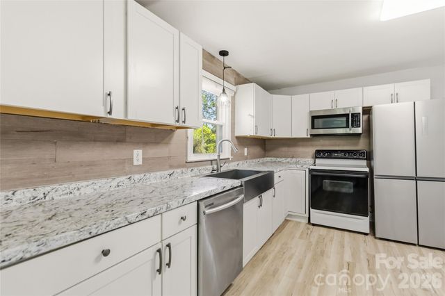408 W Sandy Ridge Road, Monroe, NC 28112