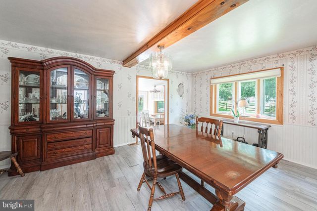 39 ROSSITER AVE, Phoenixville, PA 19460