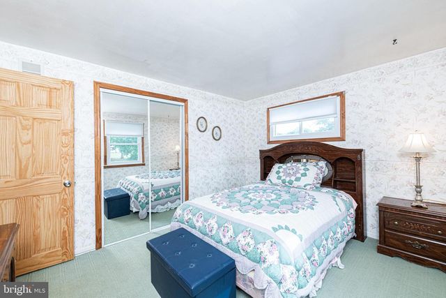 39 ROSSITER AVE, Phoenixville, PA 19460