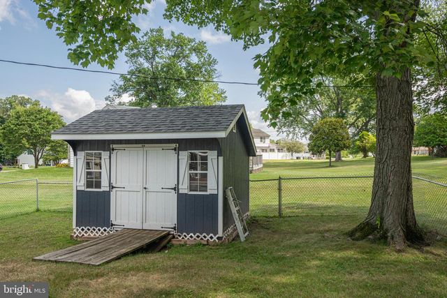 39 ROSSITER AVE, Phoenixville, PA 19460